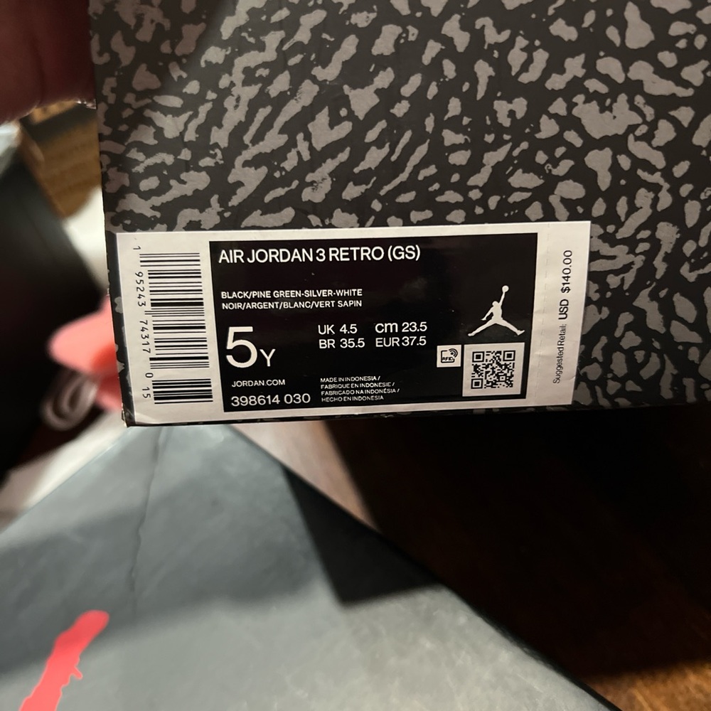 Air Jordan 3 Retro GS Sneakers